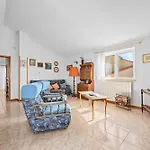 Charming Tedi With Sea View Apartamento