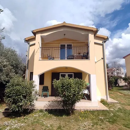 Charming Tedi With Sea View Daire *