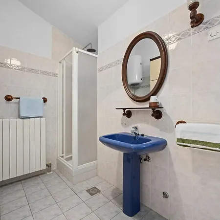Charming Tedi With Sea View