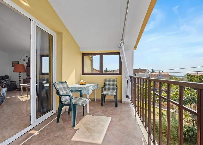 Apartman Charming Tedi With Sea View *