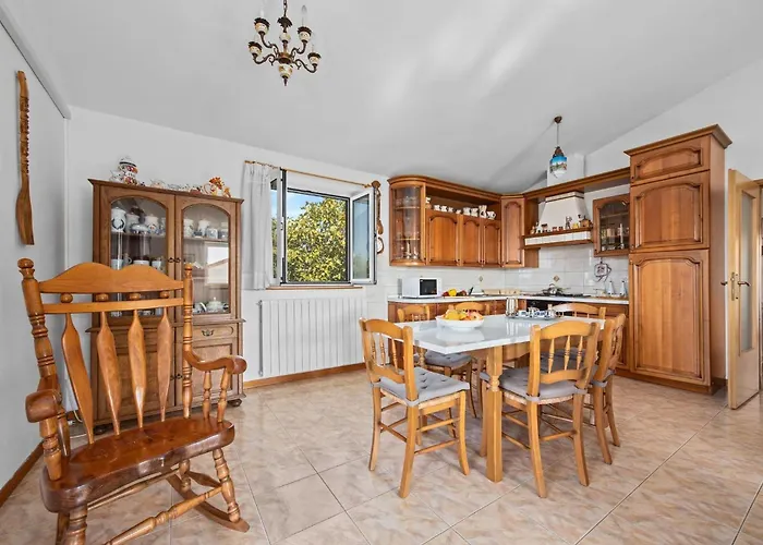 Charming Tedi With Sea View Apartman Vodnjan